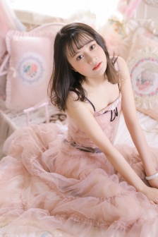 禁止的爱:善良的小峓子在线